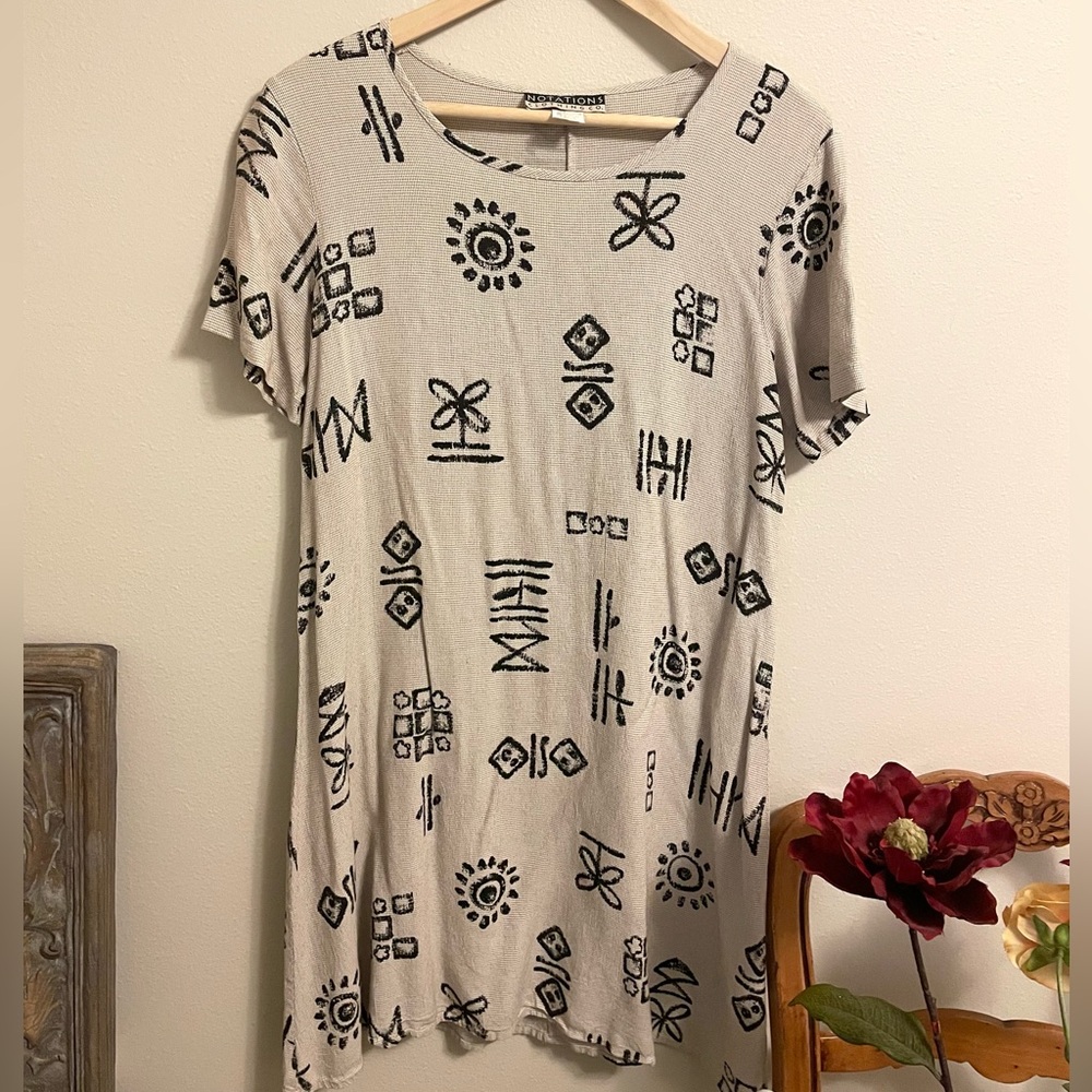 Notations Clothing Co - Beige and Black Tribal Patterned Mini Dress - Size L